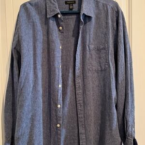 Van Heusen Chambray Men’s Button Up Shirt